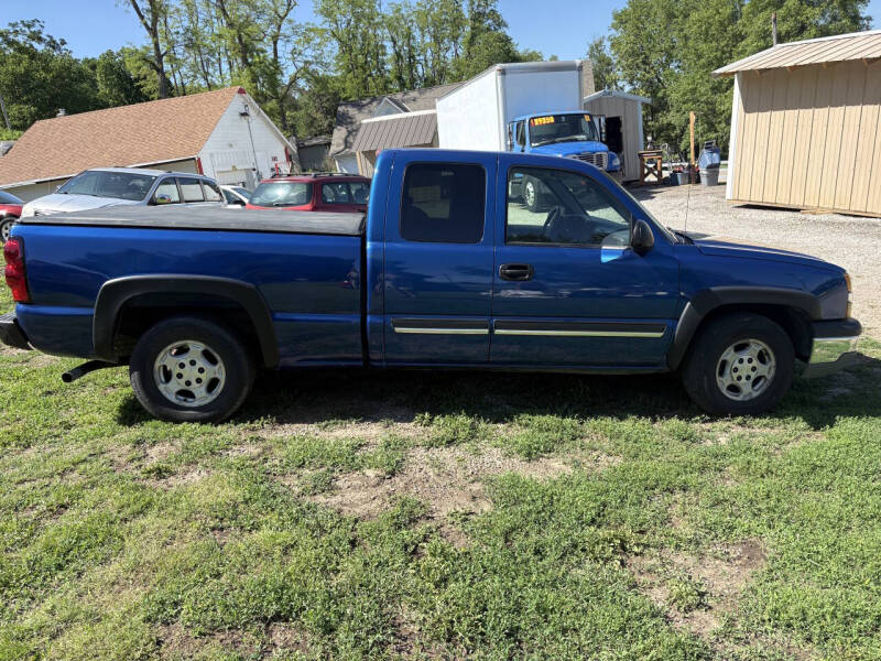 chevrolet silverado 1500 2004 2GCEC19T041120214 image chevrolet silverado 1500 2004 2GCEC19T041120214 image